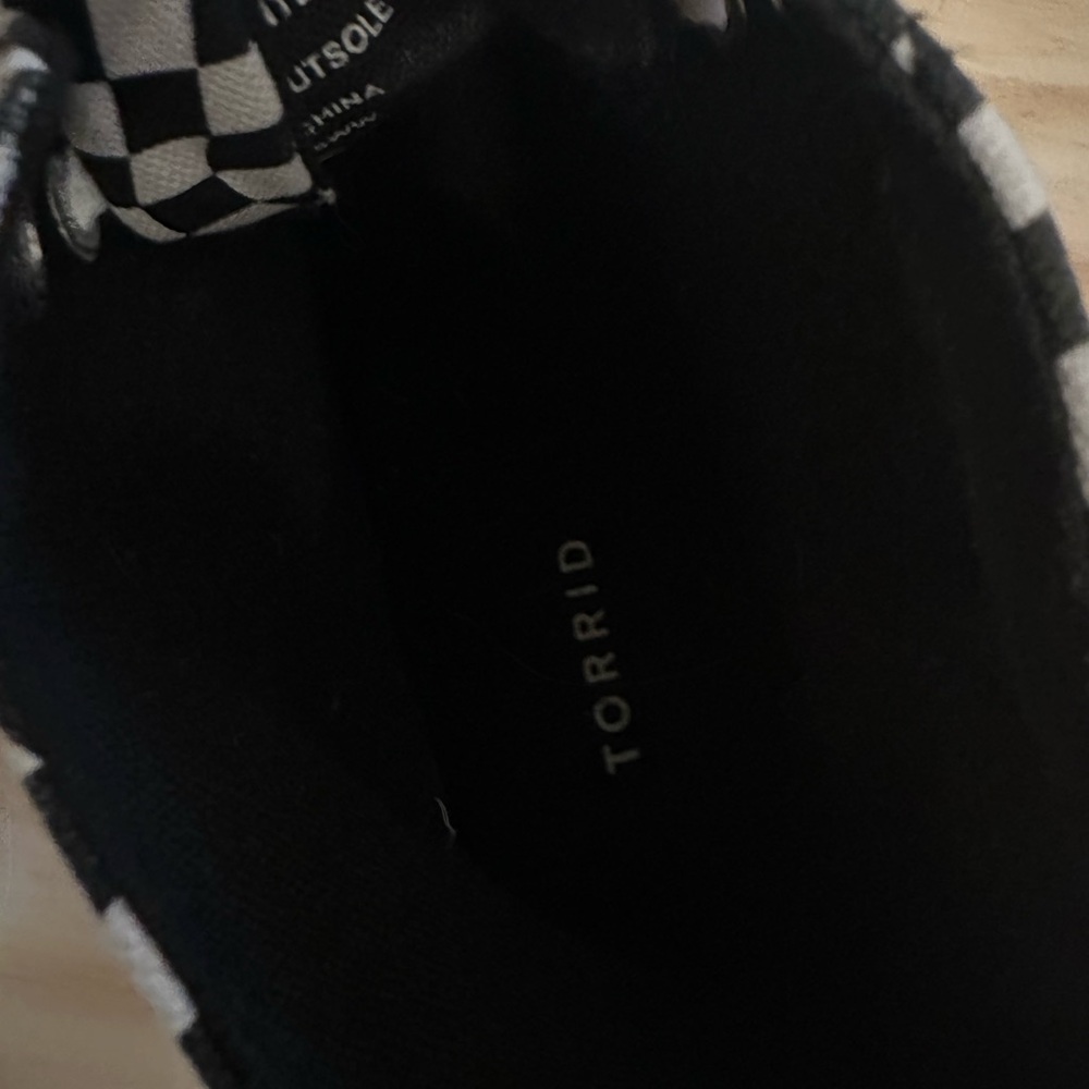 Torrid high top checkered sneakers - Sz 8WW - Picture 5 of 6